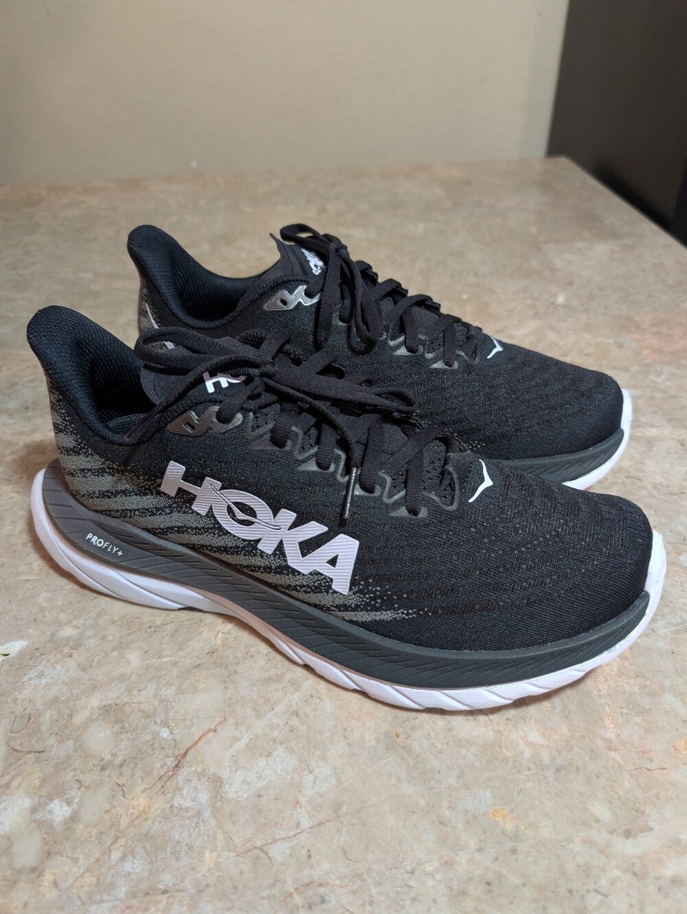 Hoka One One Mach 5 Running Shoes Black-white #1127894-BCSTL Women's Size 8.5